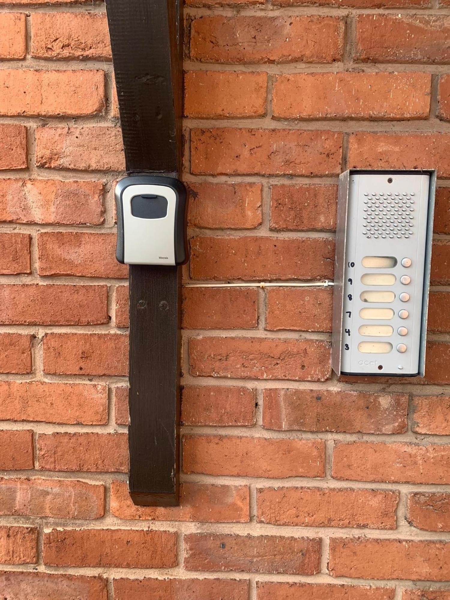 Town Centre Apartment Mold Exterior foto